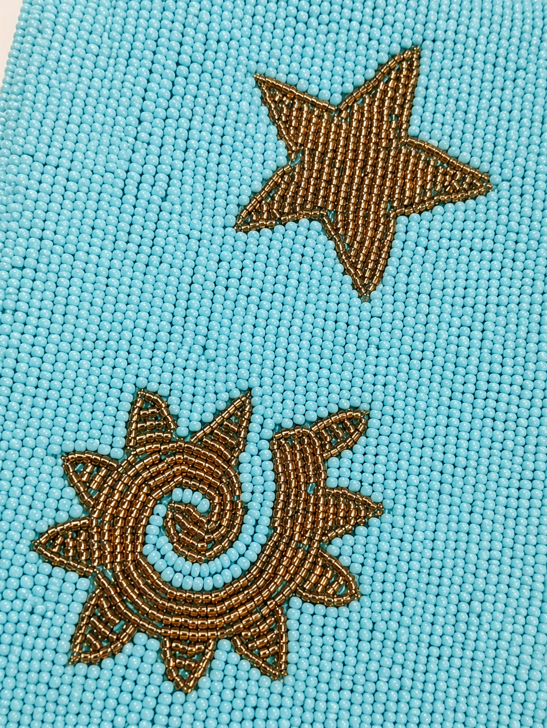 Solara – Turquoise Hand-Beaded Sun & Star Clutch - immagine 2