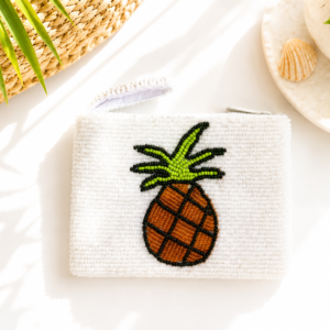 Anana – Mini White Beaded Pineapple Pouch