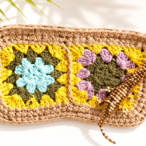 Saffron Handmade Crochet Clutch with Beaded Lizard