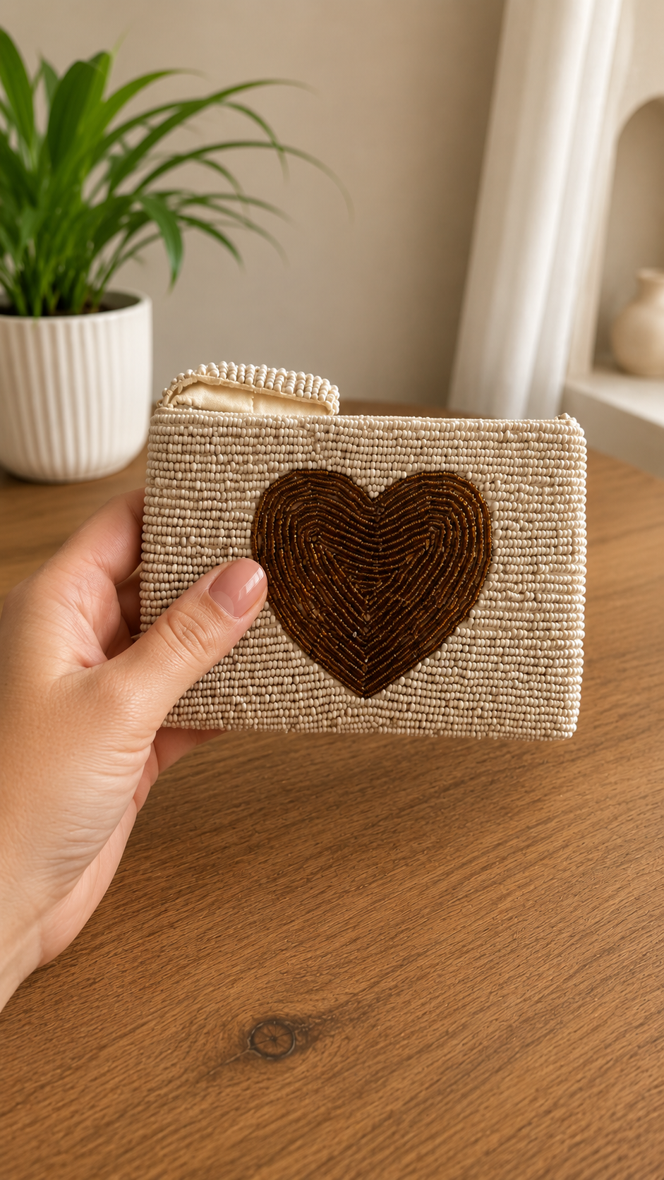 Amora – Mini Beaded Heart Pouch - immagine 3