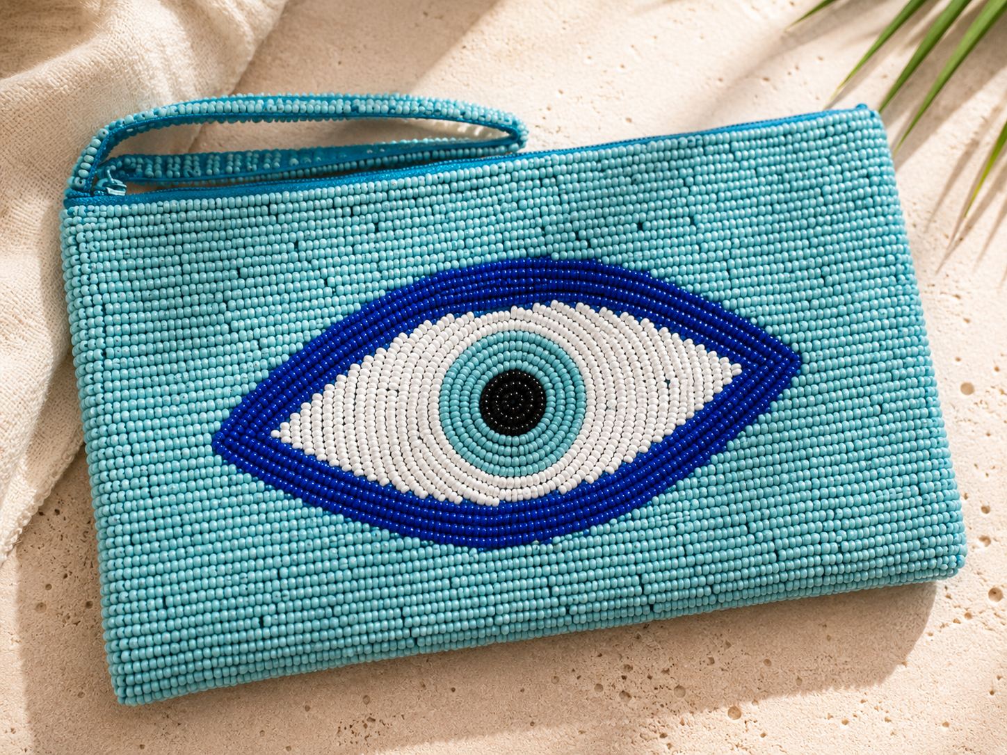 Azure Eye – Turquoise Hand-Beaded Clutch - immagine 4