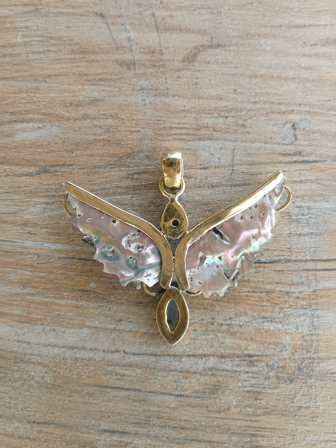 Azura Wings – Abalone, Larimar & Labradorite Brass Pendant - immagine 5